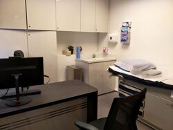 Gleneagles Hospital (D10), Retail #504272141